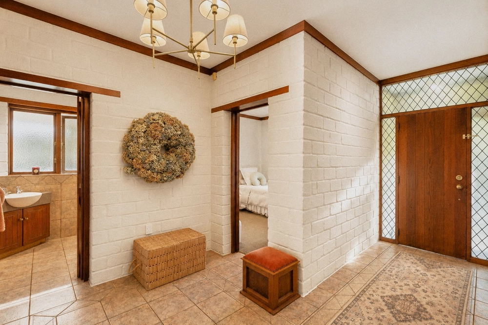 Photos of 114 Ness Valley Road