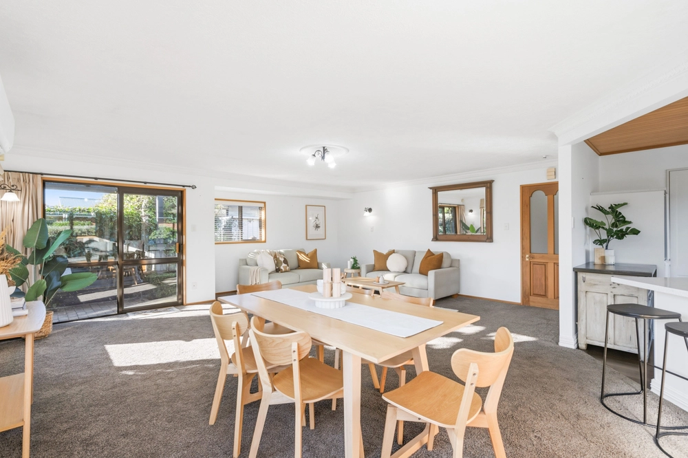 Photos of 28 Vogel Street