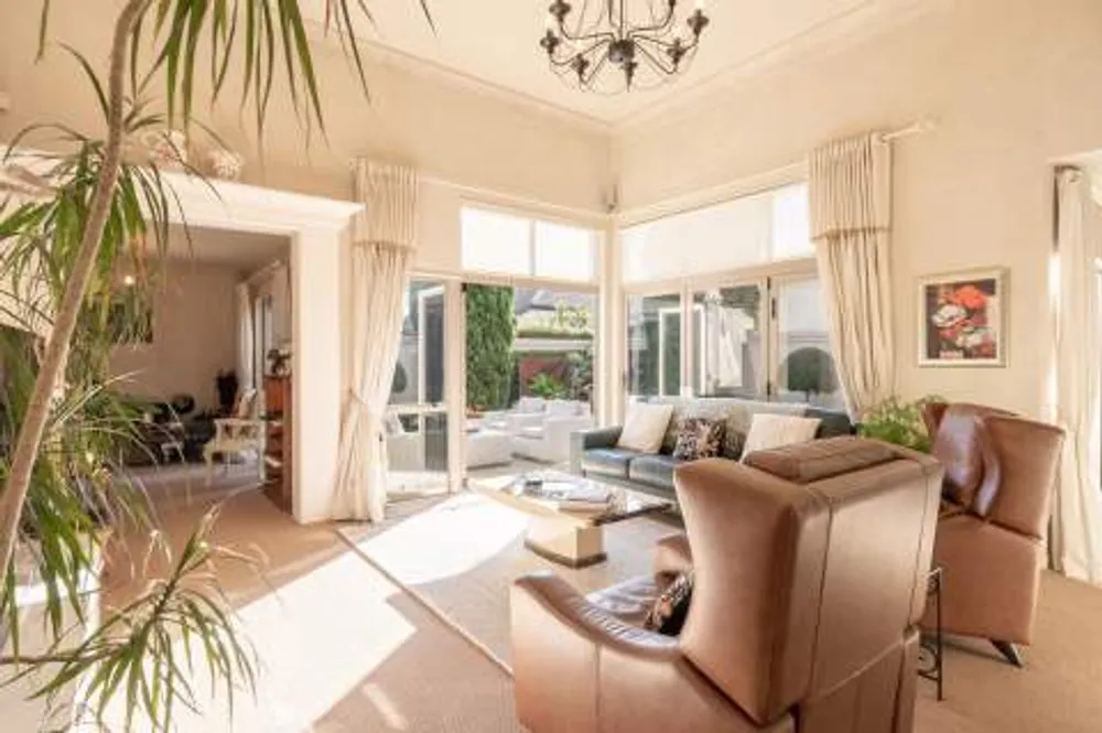 Photos of 114 Palm Beach Boulevard