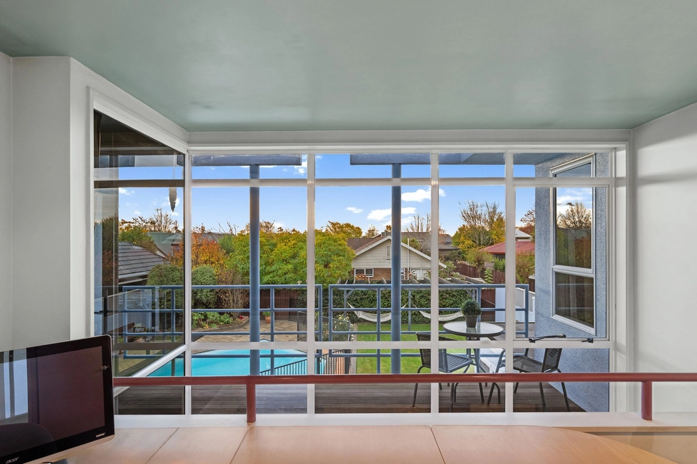Photos of 74 Regency Crescent