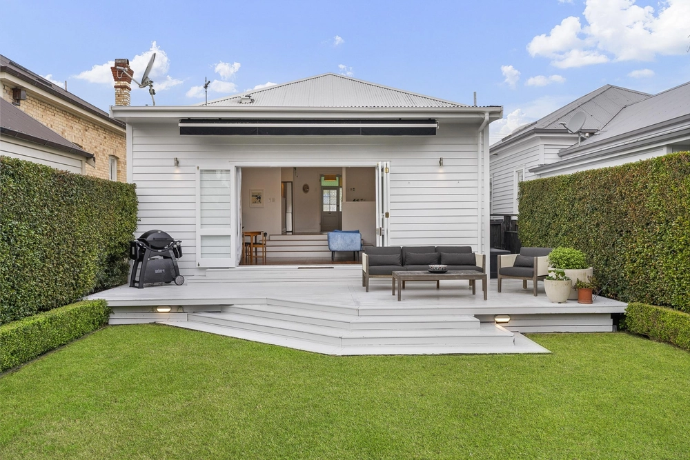 Photos of 51 Ardmore Road