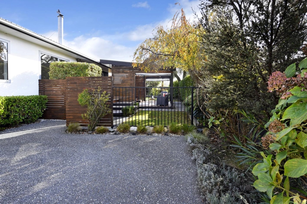 Photos of 3 Newman Avenue