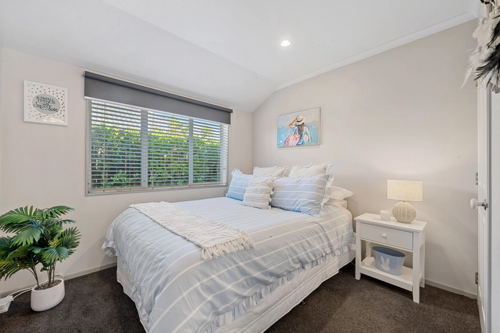 Photos of 235 Kilkenny Drive