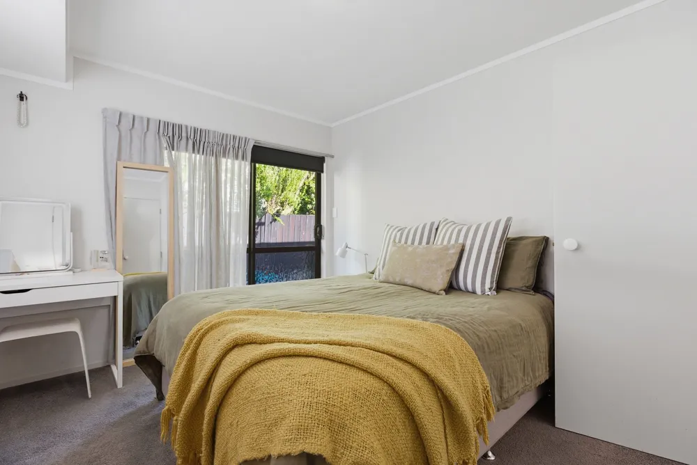 Photos of 72a Oceanview Road