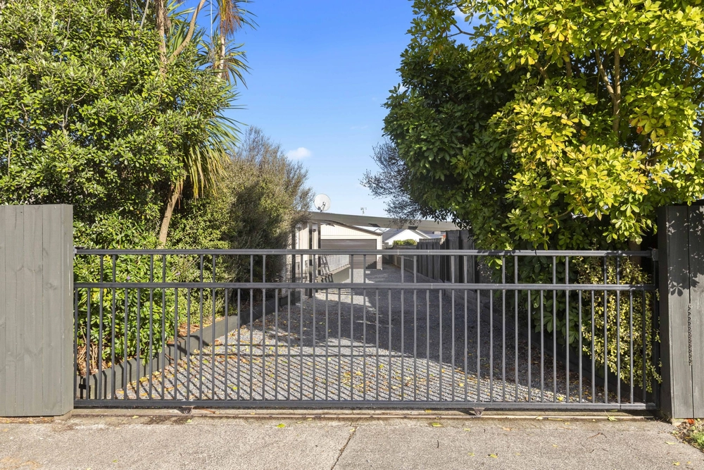 Photos of 45 Patumahoe Road