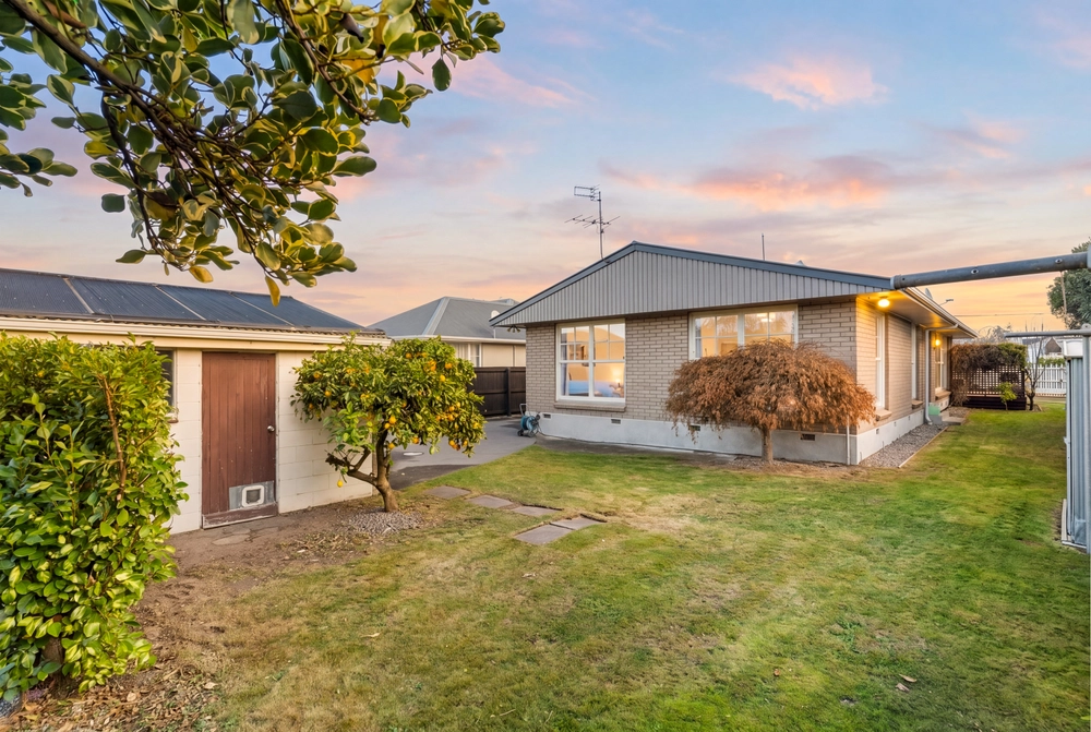 Photos of 105 Kennedys Bush Road