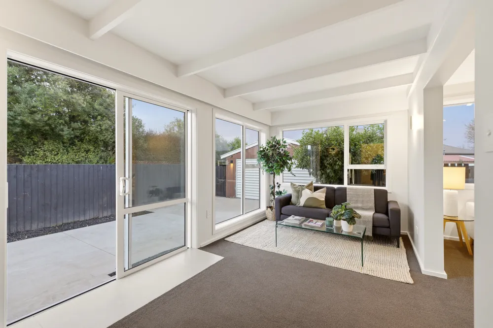 Photos of 274 Lake Terrace Road