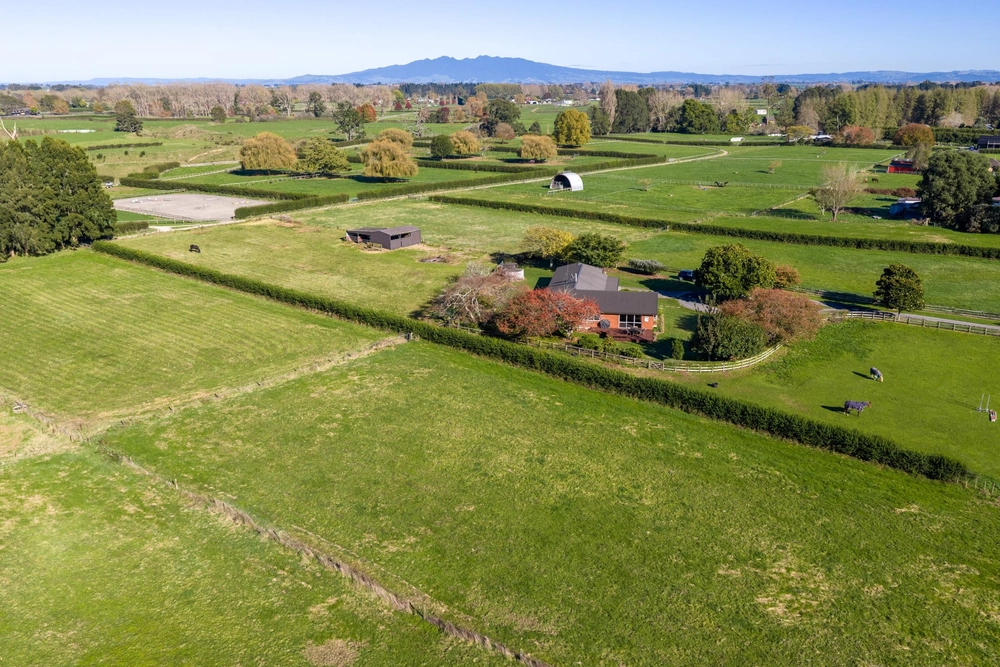 Photos of 310 Mystery Creek Road