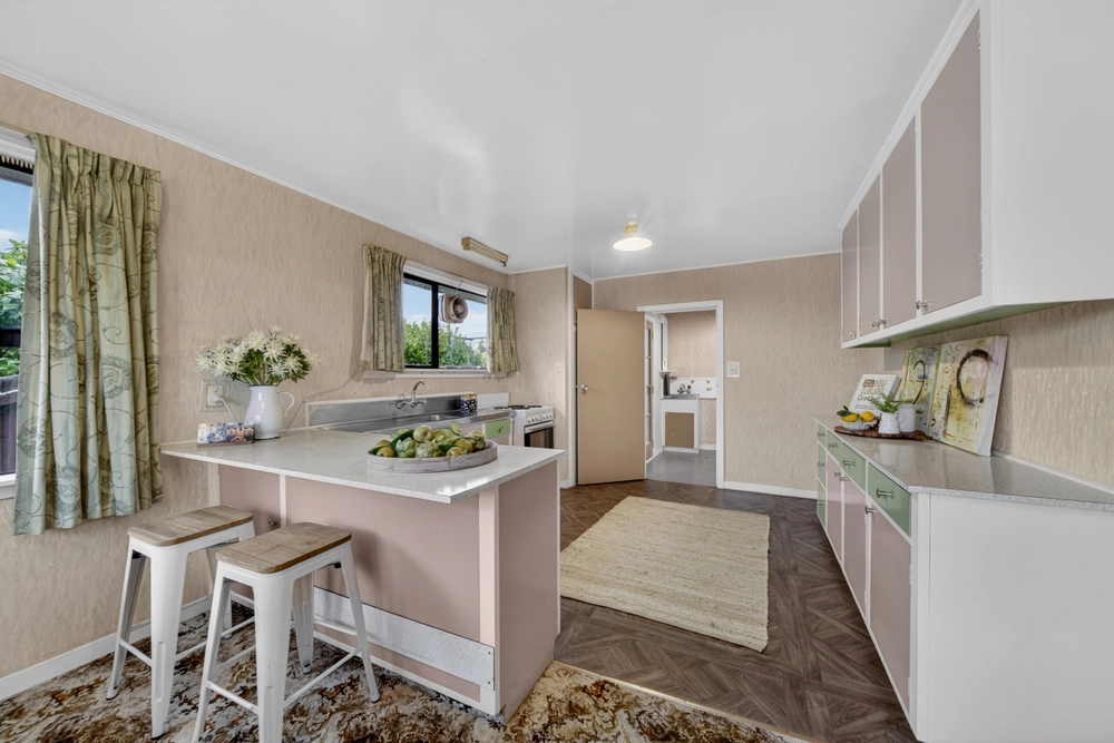 Photos of 70 Toorak Avenue