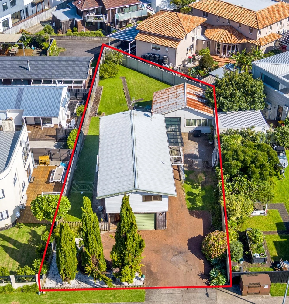 Photos of 3 Hattaway Avenue
