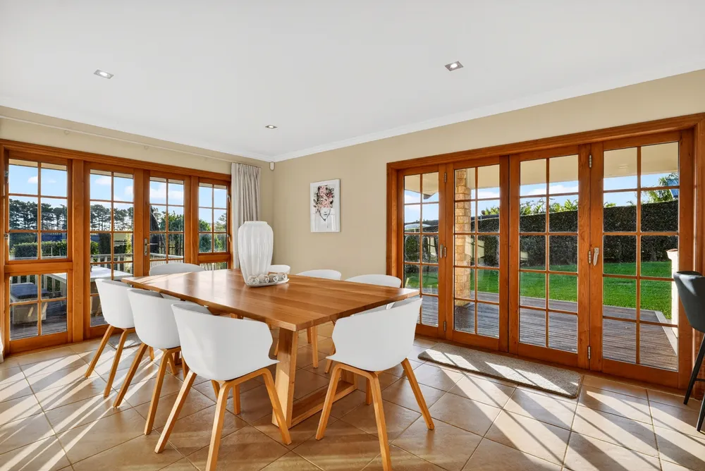 Photos of 136 Mcrobbie Road