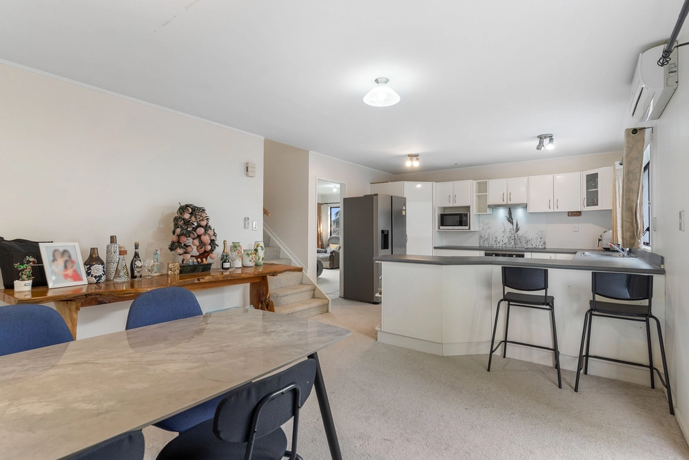 Photos of 34 Saint Annes Crescent