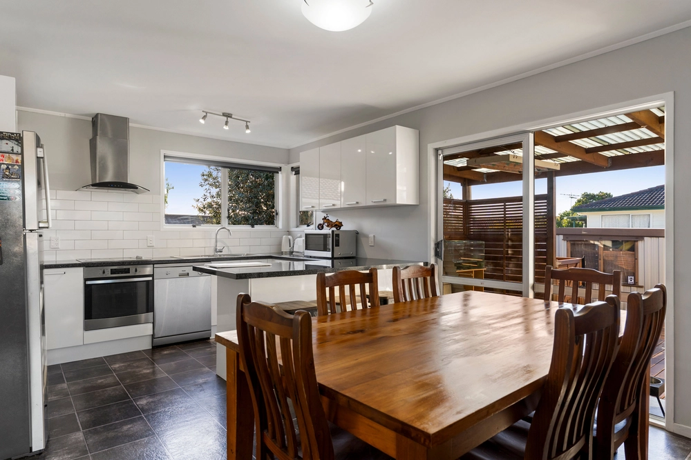 Photos of 13 Gibbons Road