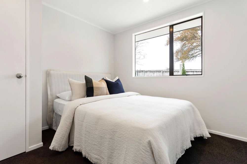 Photos of 52A Rolleston Street