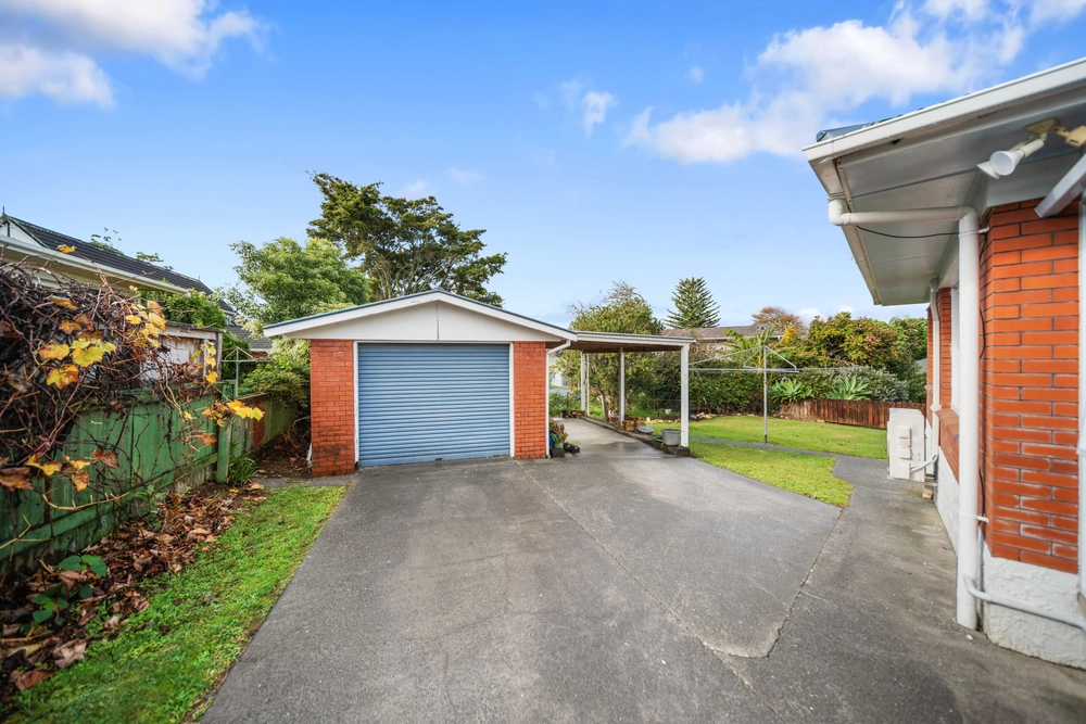 Photos of 21 Mason Avenue