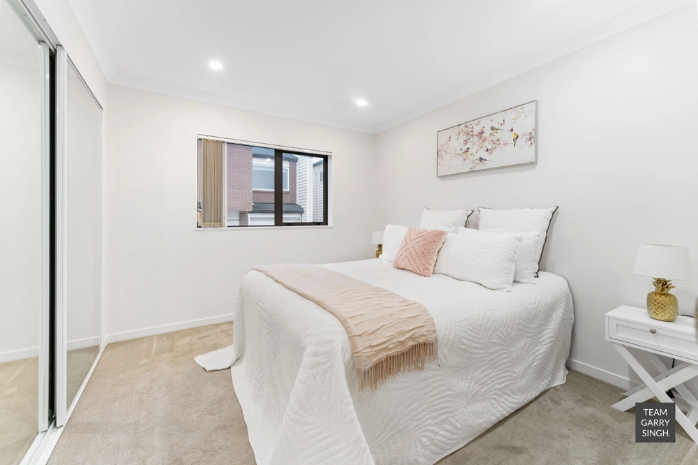 Photos of 12A Berwyn Avenue