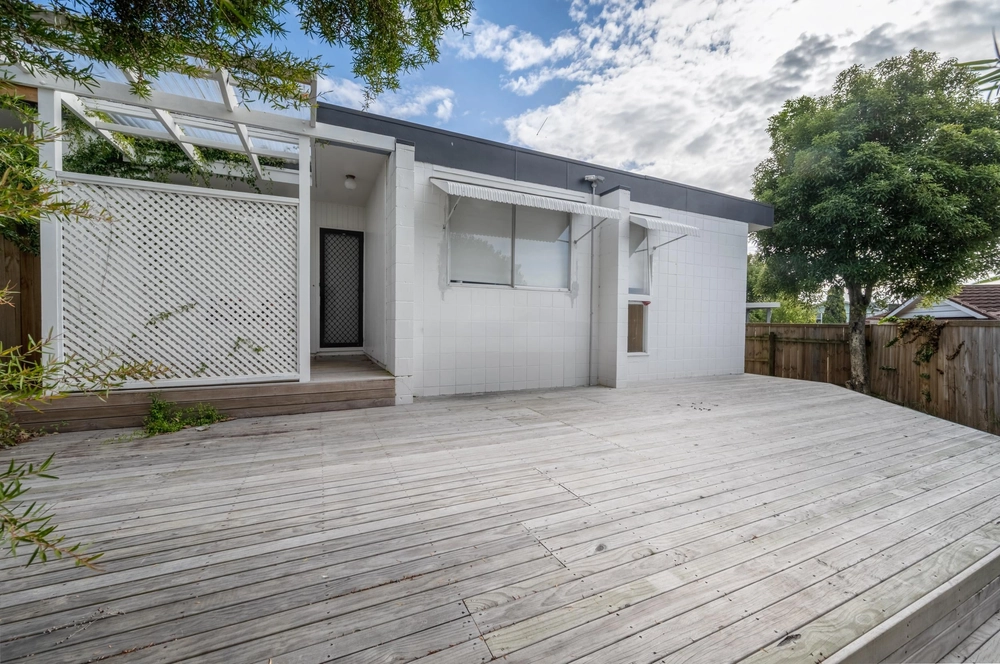 Photos of 1/8 Wilbur Place