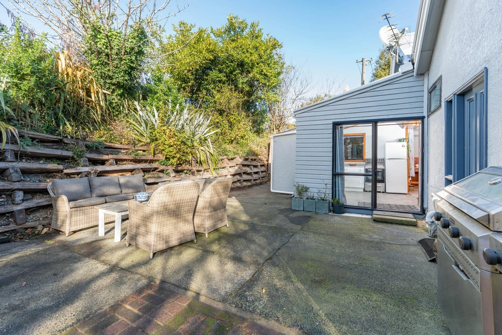 Photos of 2 Ensor Street