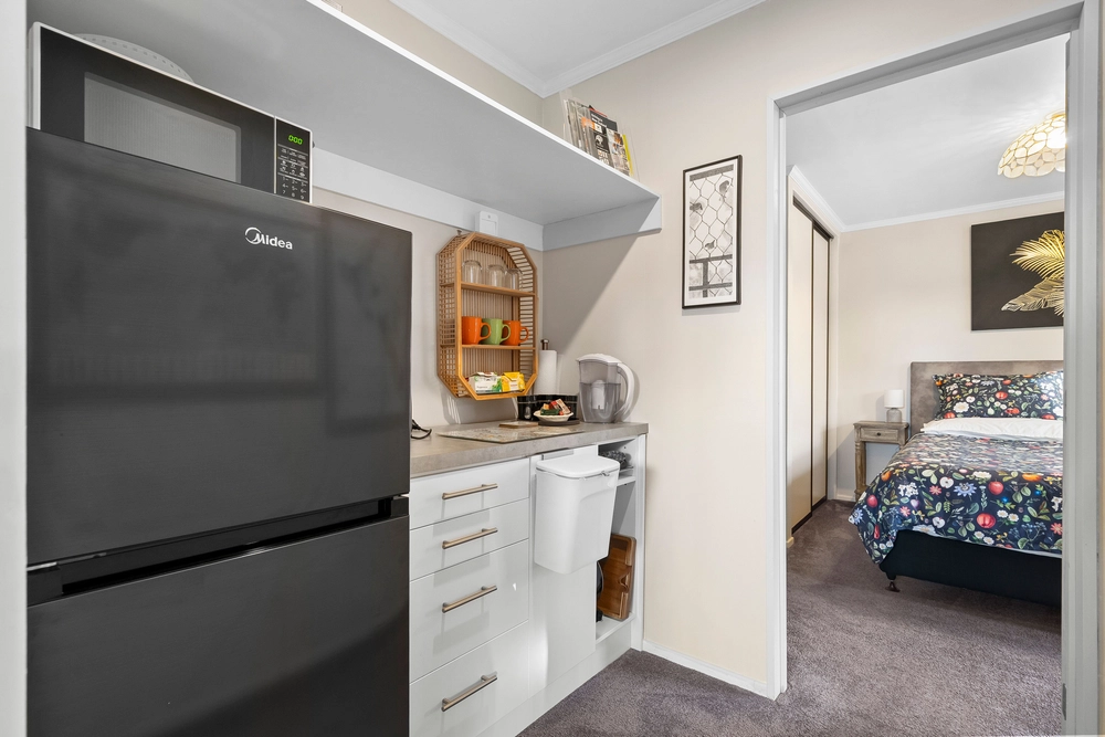 Photos of 212 Maidstone Road