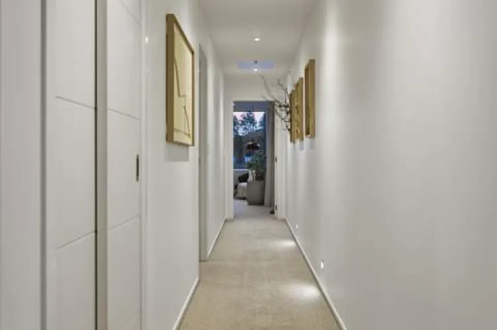 Photos of 33 Montia Close