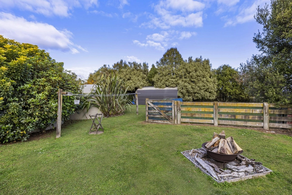 Photos of 46 Glen Ida Way