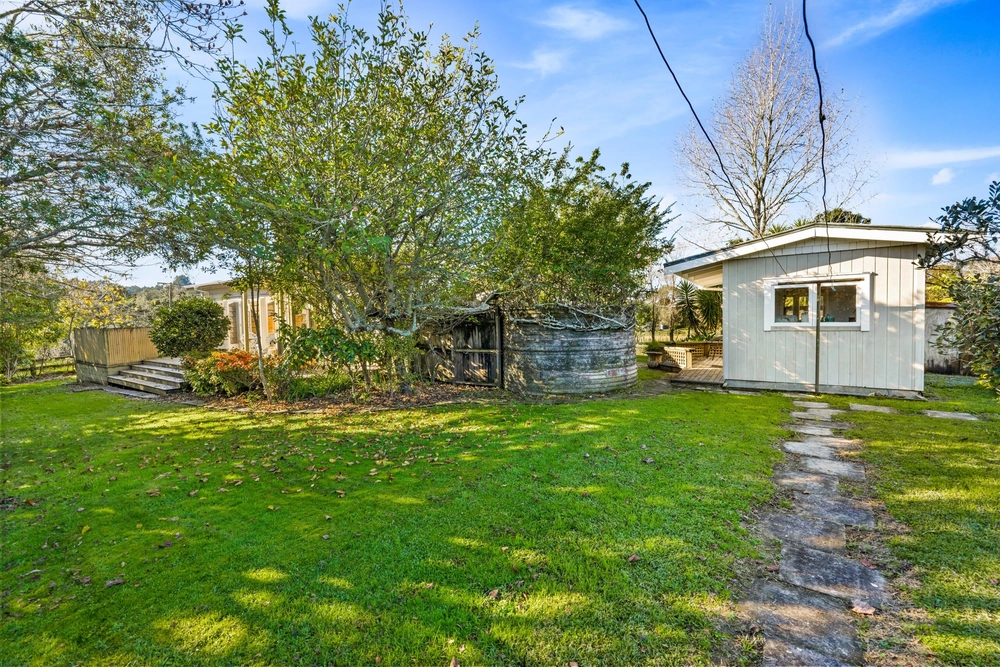 Photos of 391 Pine Valley Road