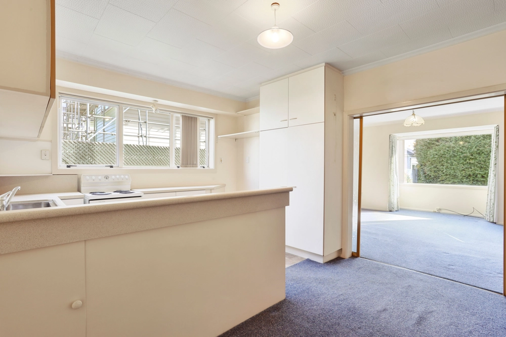 Photos of 32 Burlington Street