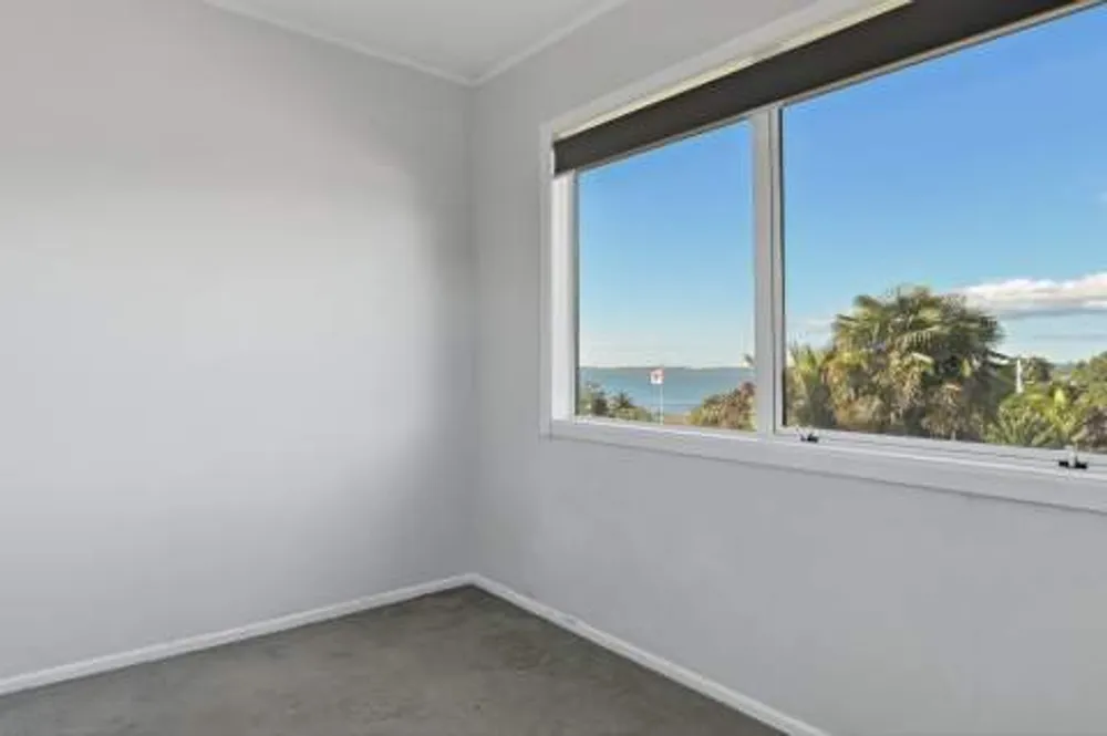 Photos of 423 Maungatapu Road