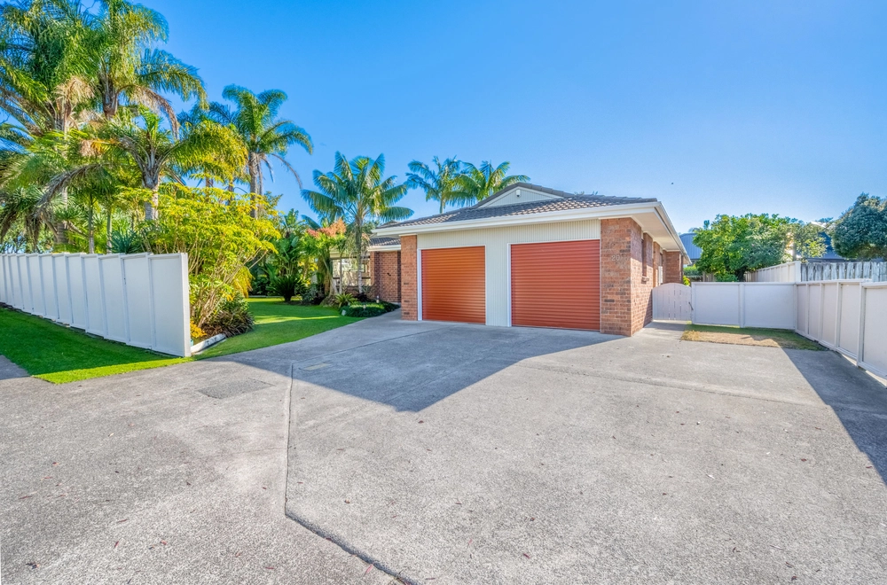 Photos of 20 Butley Drive