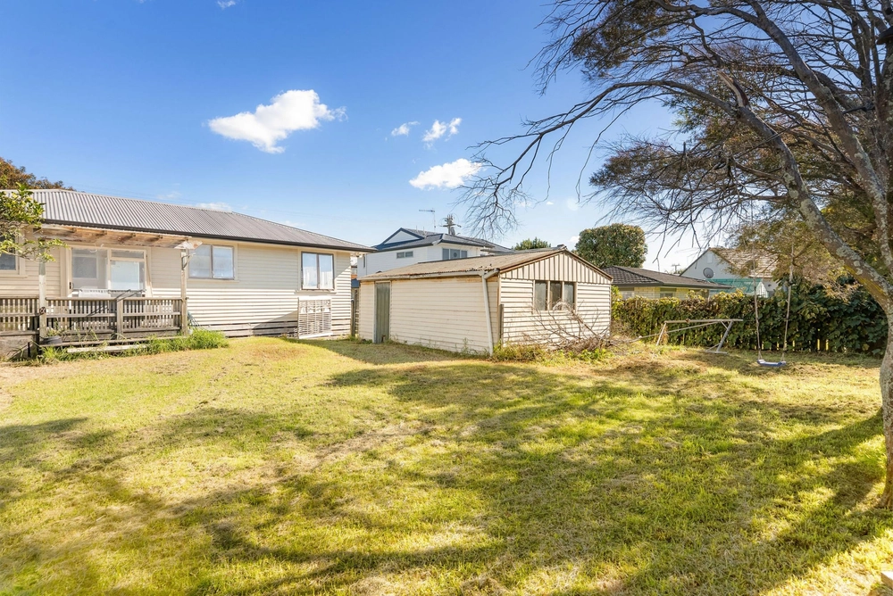 Photos of 49 Orkney Road