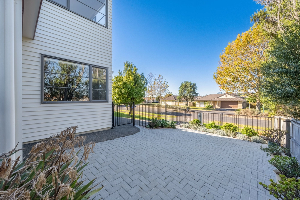 Photos of 67 Kelvin Hart Drive