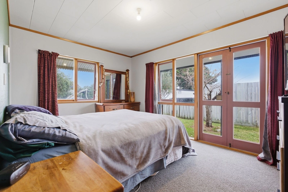 Photos of 257 Dickson Road