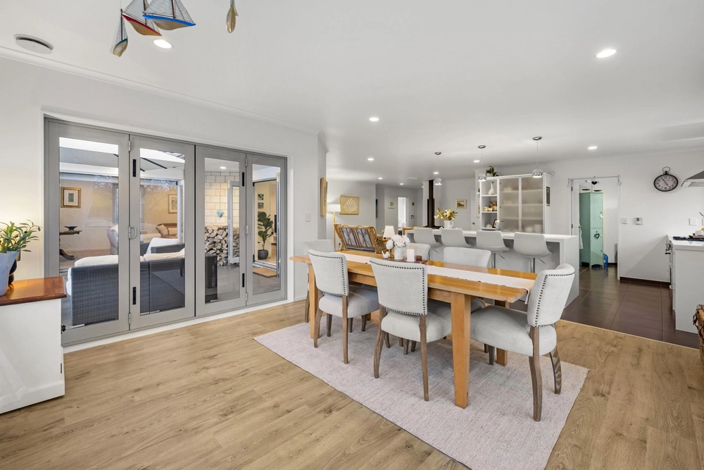 Photos of 46 Glen Ida Way