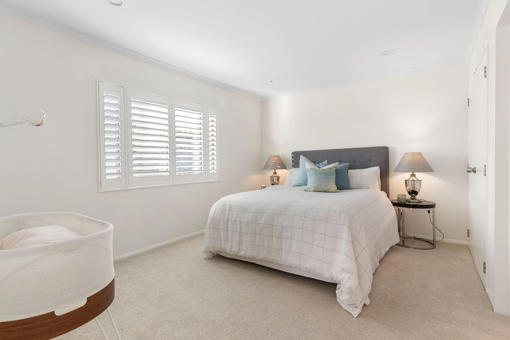 Photos of 12A Appleyard Crescent