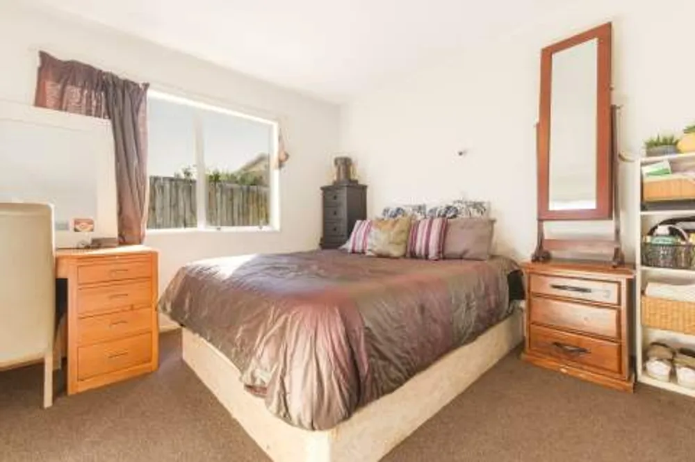 Photos of 295B Dickson Road