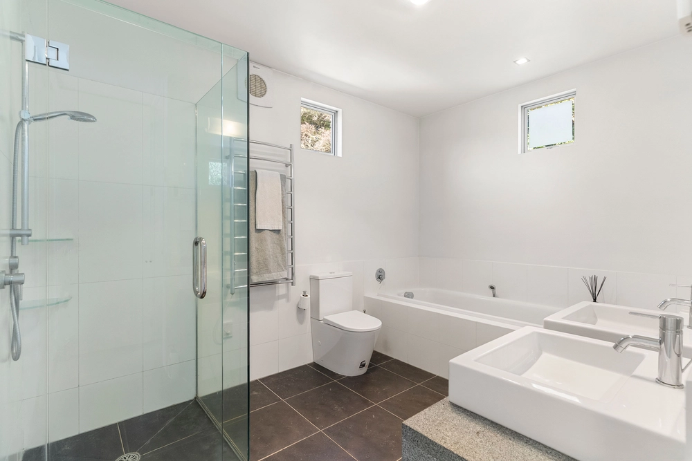 Photos of 93 Tautari Street