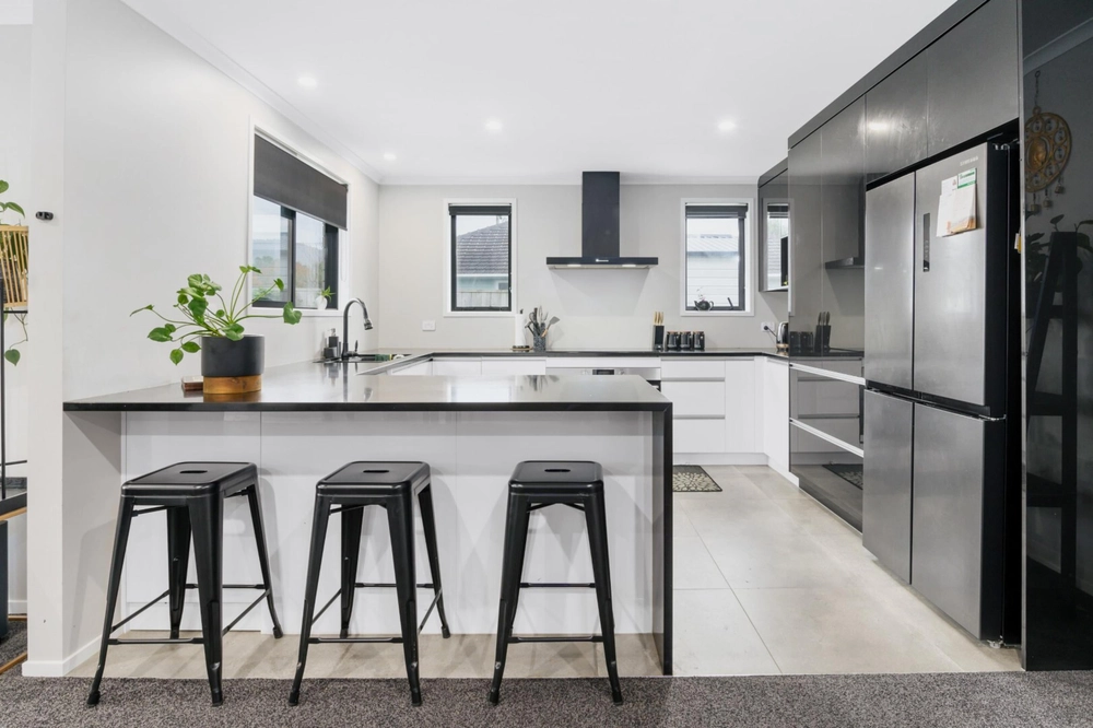 Photos of 1 Tupaea Place