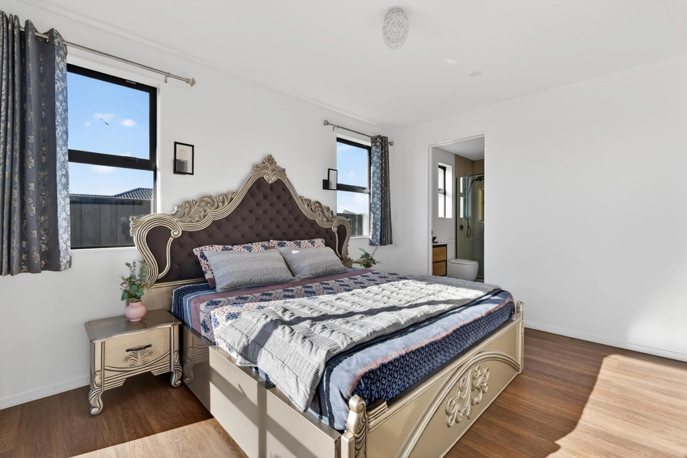 Photos of 30 Cooney Avenue