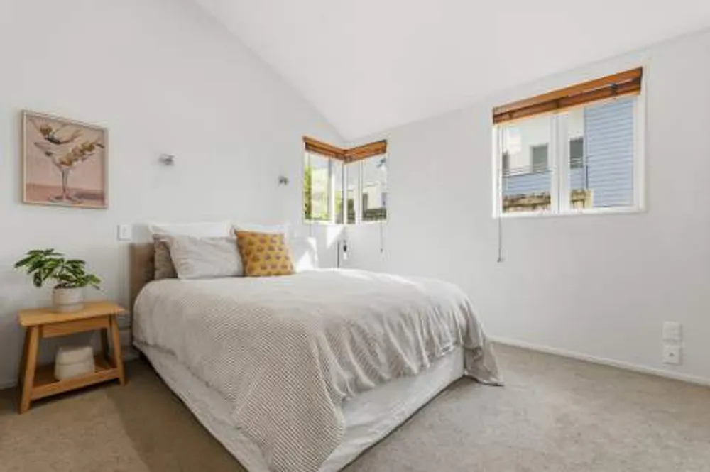 Photos of 1028A Papamoa Beach Road
