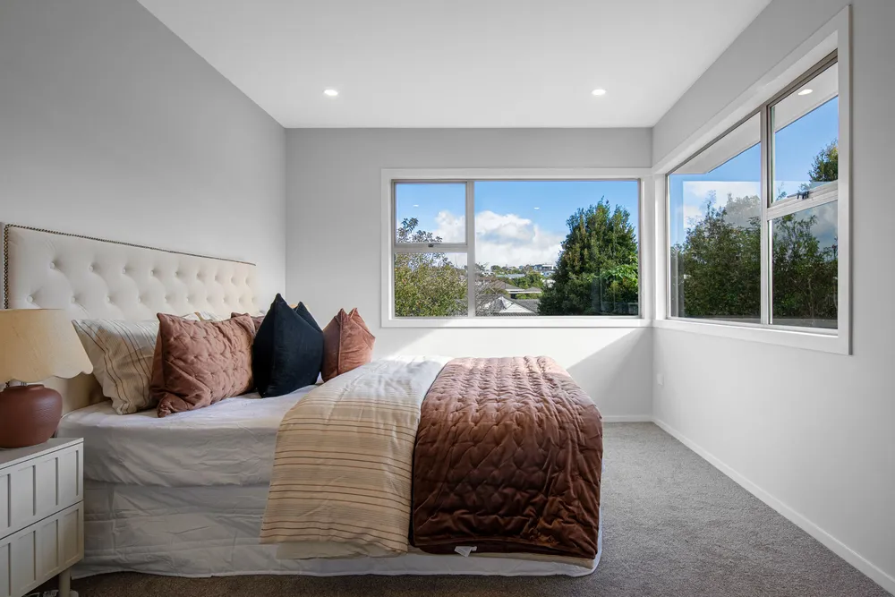 Photos of 40 Zealandia Road