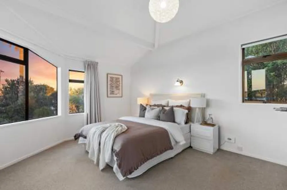 Photos of 368 Papamoa Beach Road