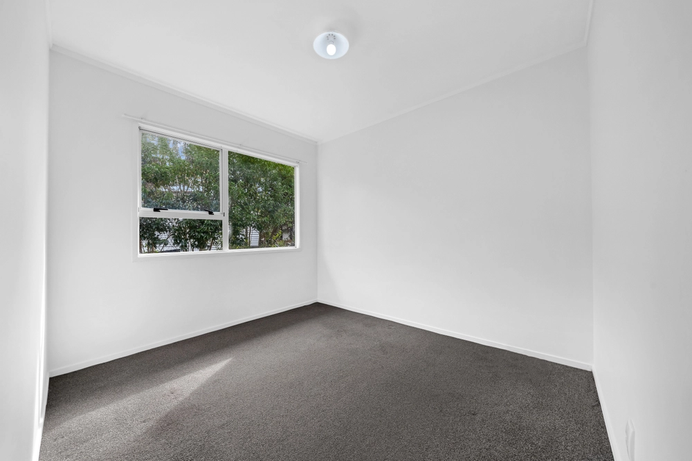 Photos of 11 Hughes Terrace