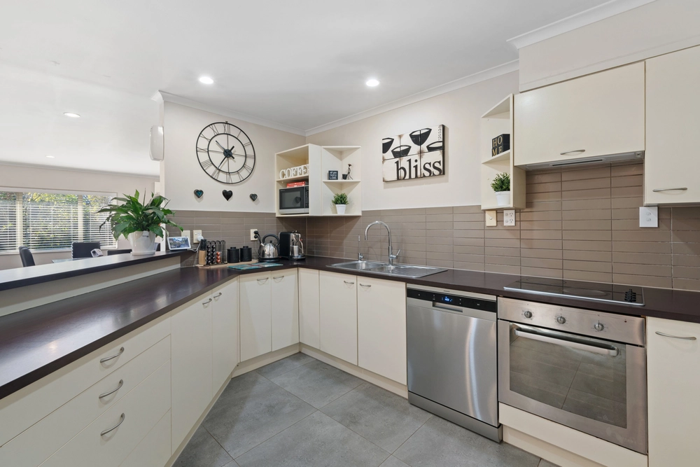 Photos of 235 Kilkenny Drive