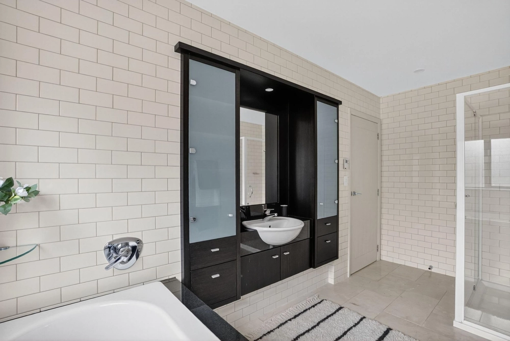 Photos of 333 Tuhimata Road
