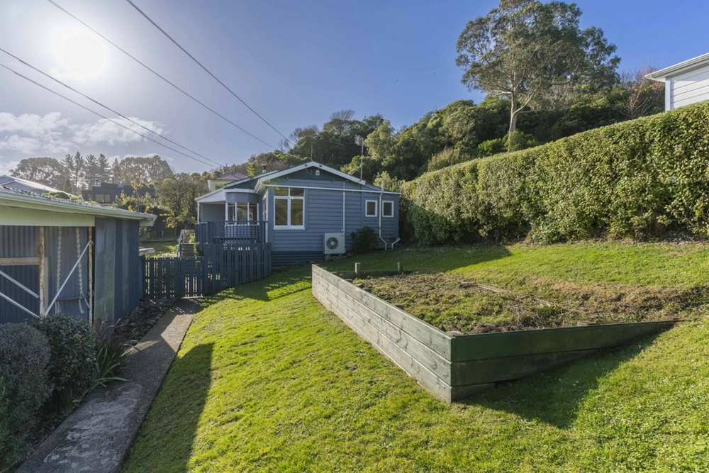 Photos of 7 Dickson Street
