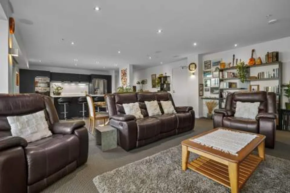 Photos of 5/50B Cross Road (Apt 202 Nautilus)