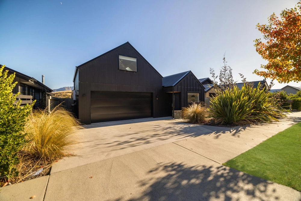 Photos of 8 Bale Road, Hanley's Farm