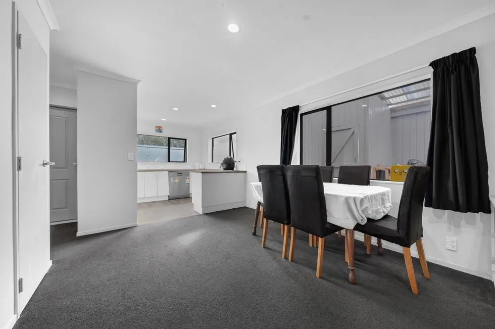 Photos of 56 Claverdon Drive