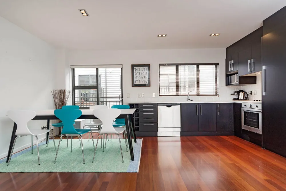 Photos of 2/34 Ireland Street