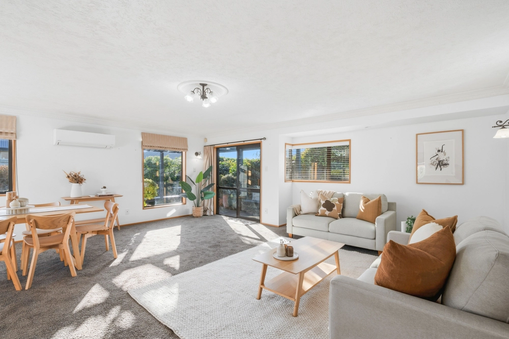 Photos of 28 Vogel Street